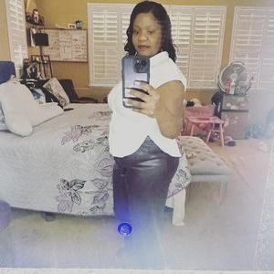 Meet your Posher, Janell